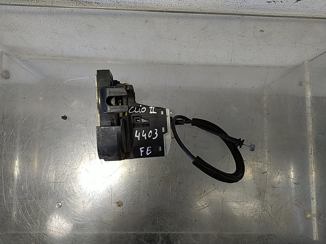 Fecho porta  fte esq (20261489).