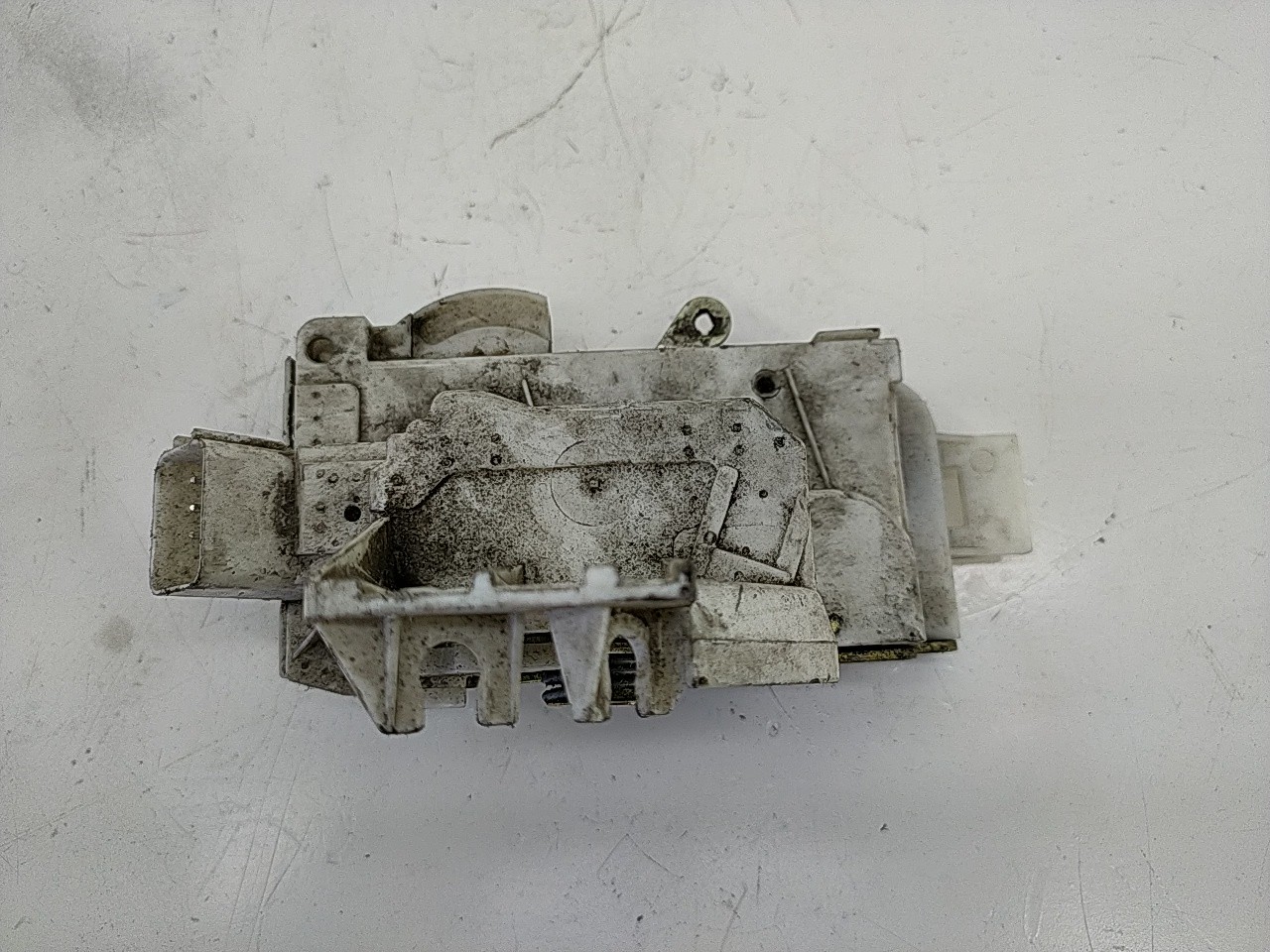 Fecho porta  fte dto (20268459).