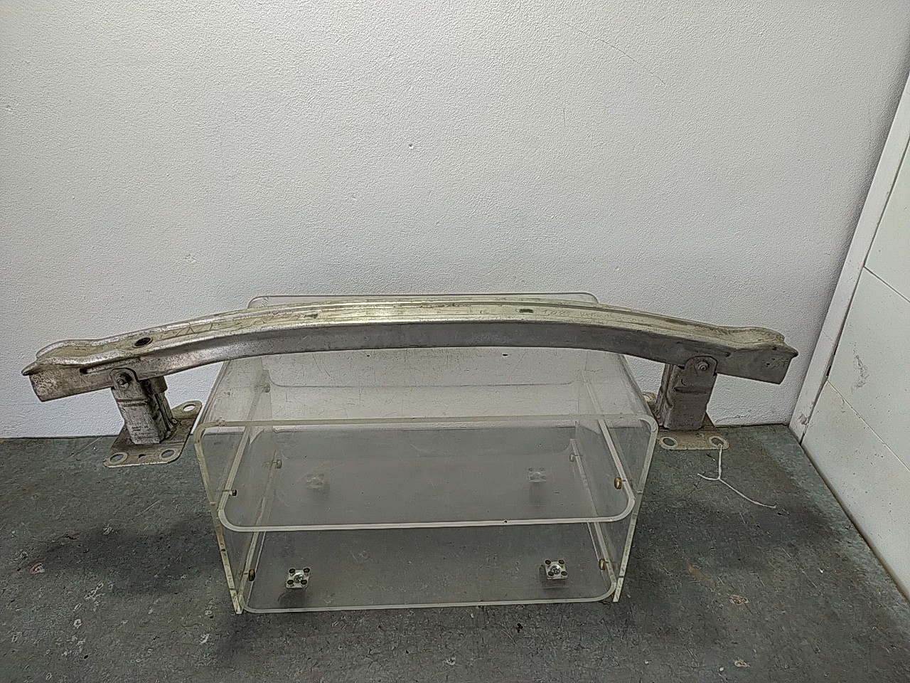 Reforço para choques frente (169226).
