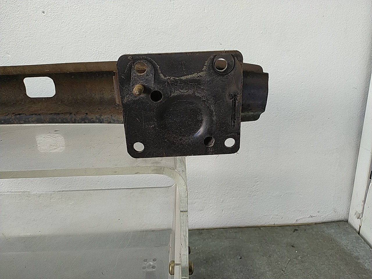 Reforço para choques tras (20224028).