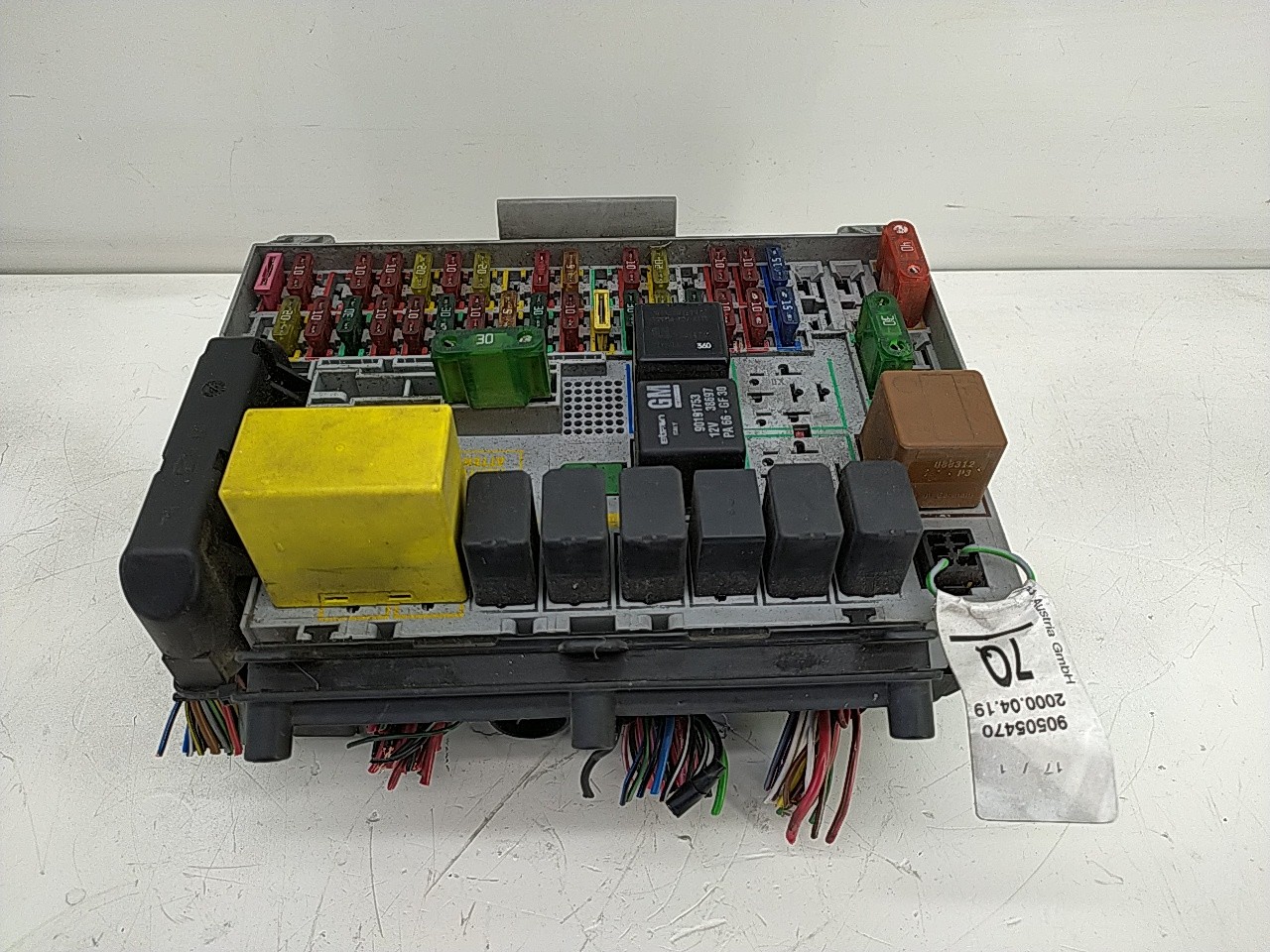 Caixa fusiveis (20268636).