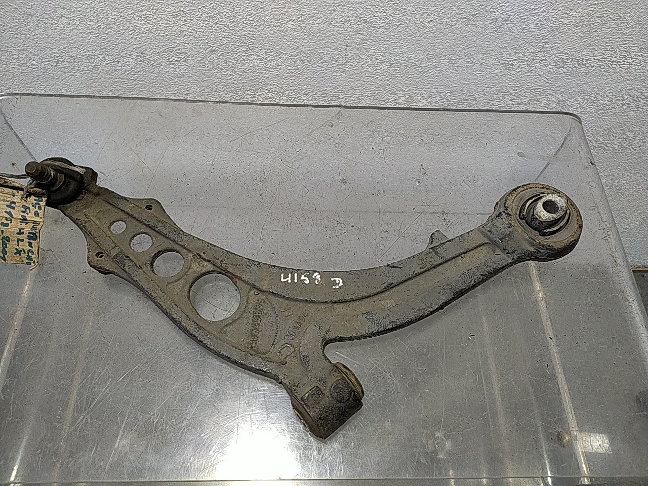 Braço suspensão frente direito (165398).