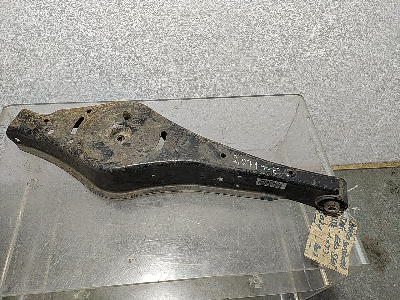 Braço suspensão tras esquerdo