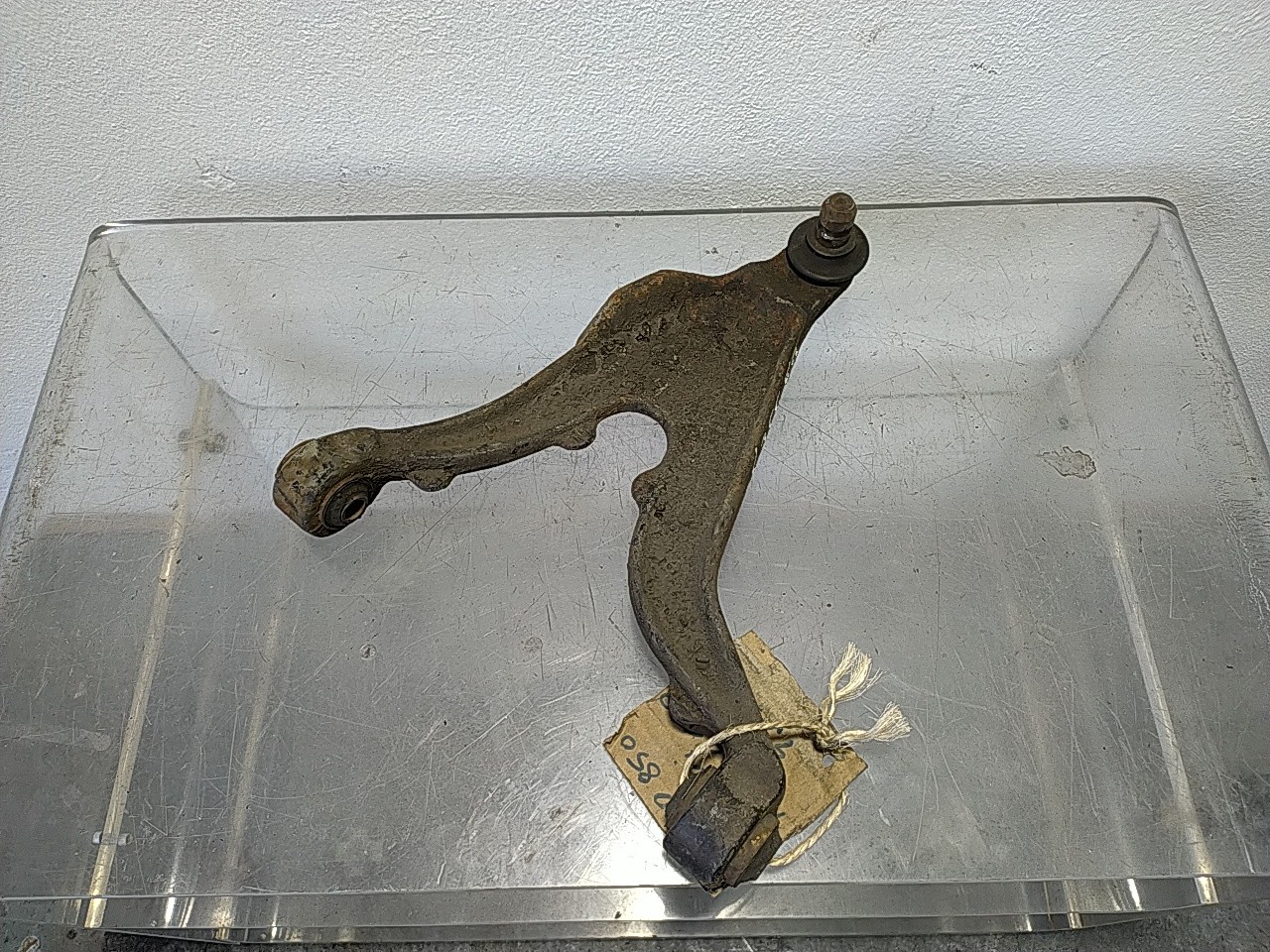 Braço suspensão frente direito (20190744).