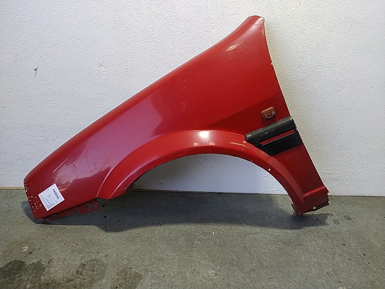 Guarda lamas esquerdo (119073).