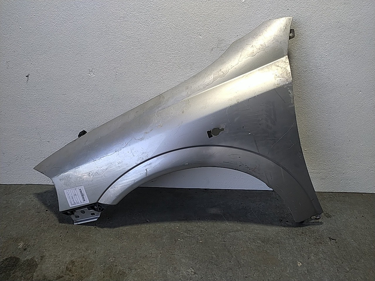 Guarda lamas esquerdo (20209963).