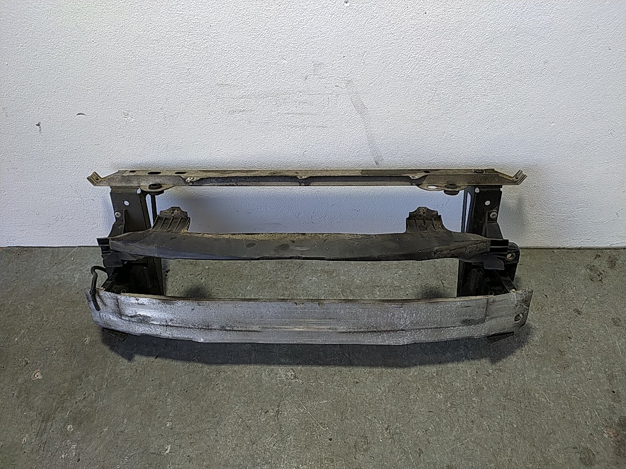 Reforço para choques frente (20269886).