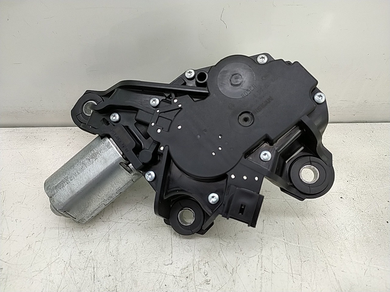 Motor limpa vidros tras (20270174).