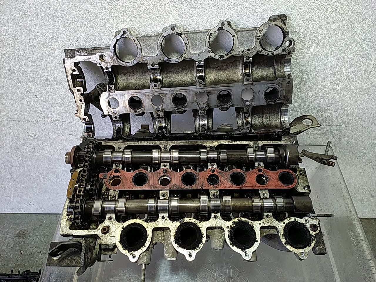 Colaça / cabeça do motor (20270316).
