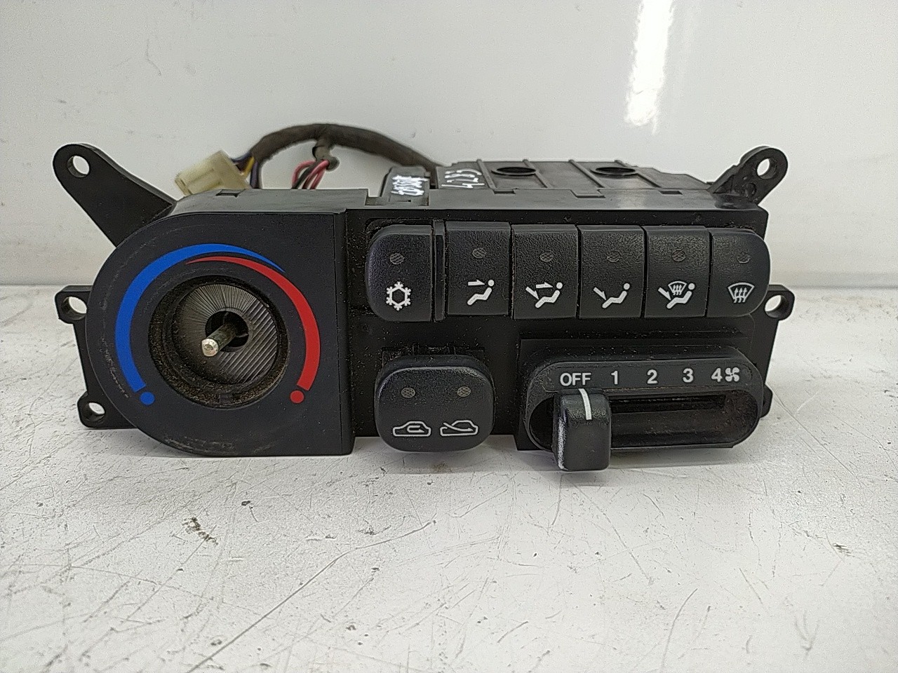 Comando Ar condicionado/ac (20270332).