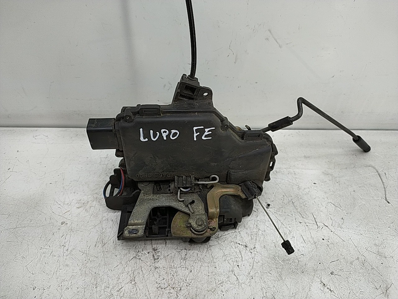 Fecho porta  fte esq