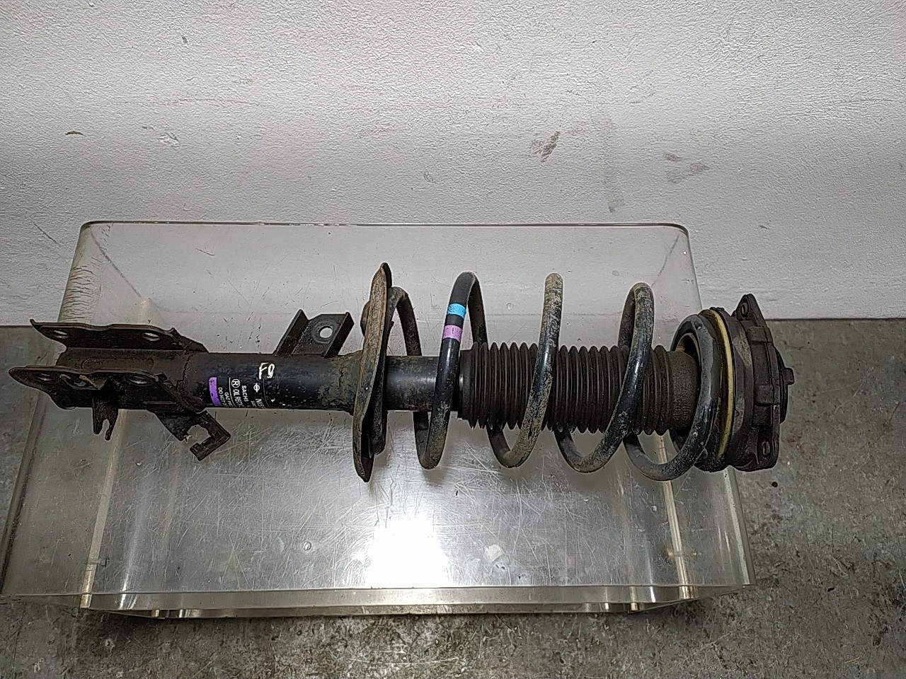 Amortecedor fte dto (20268477).