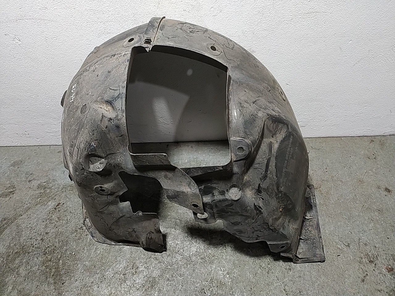 Cava roda fte dta plastica (20266698).