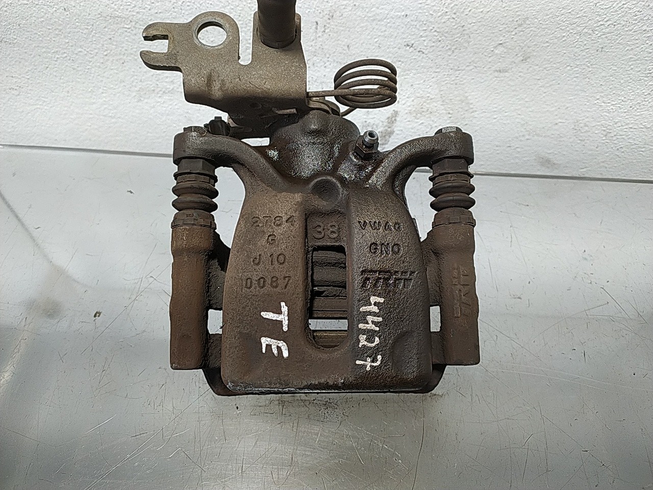 Pinça tras esquerda (20270679).