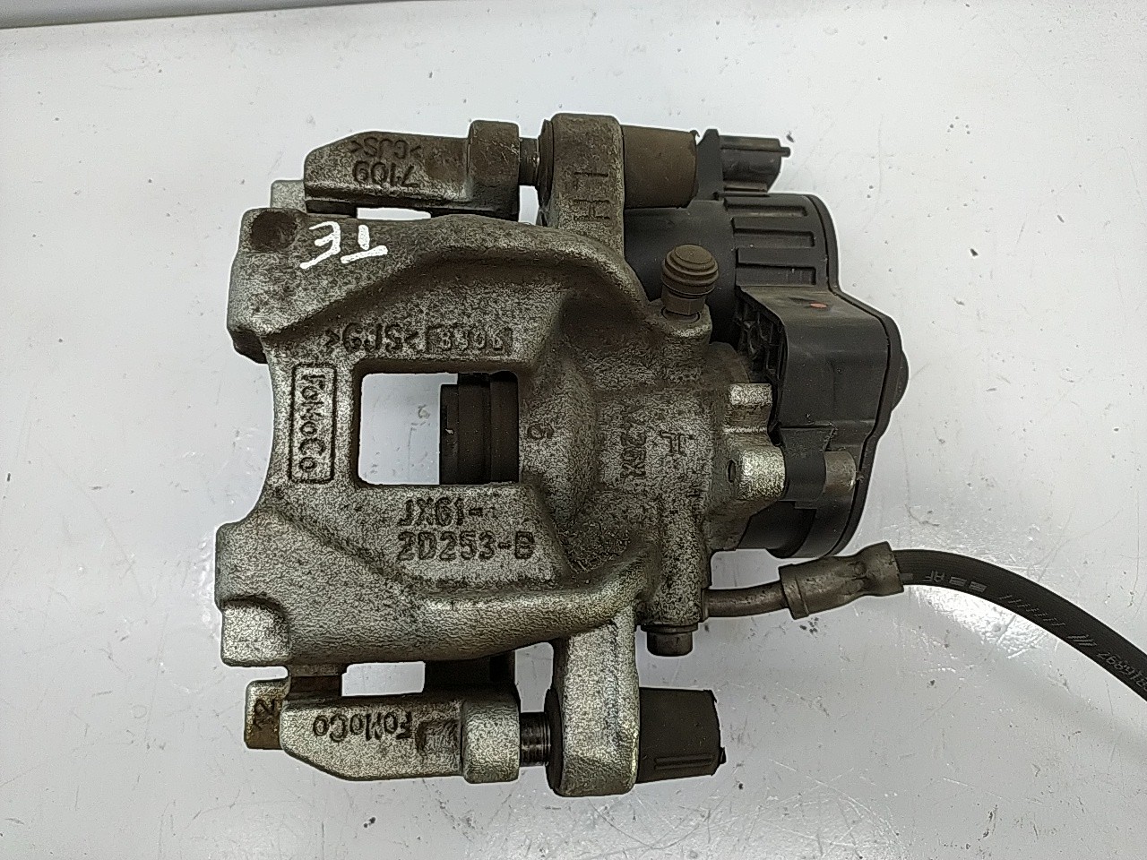 Pinça tras esquerda (20270430).