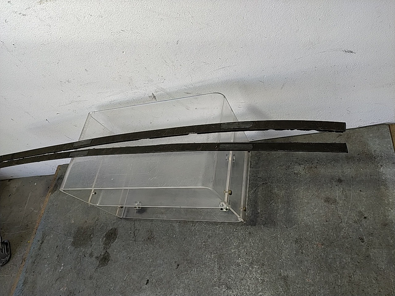 Friso tejadilho (20272107).