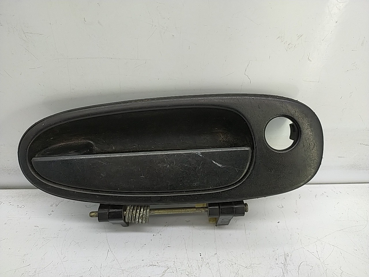 Puxador frente direito (20272280).