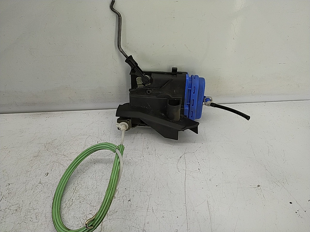 Fecho porta  tras direito (20272357).