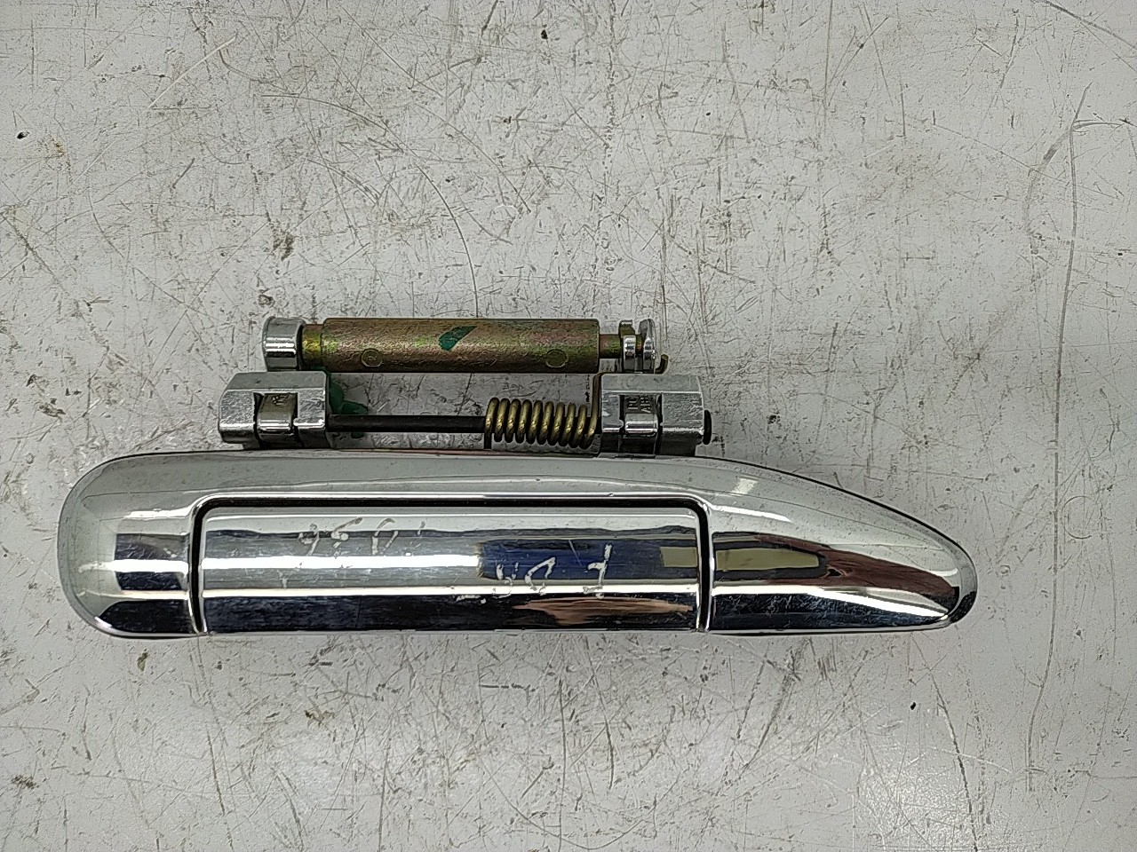 Puxador frente direito (109568).