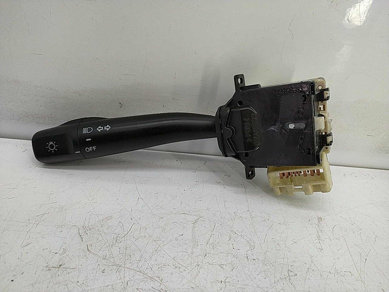 Comutador luzes (20272411).
