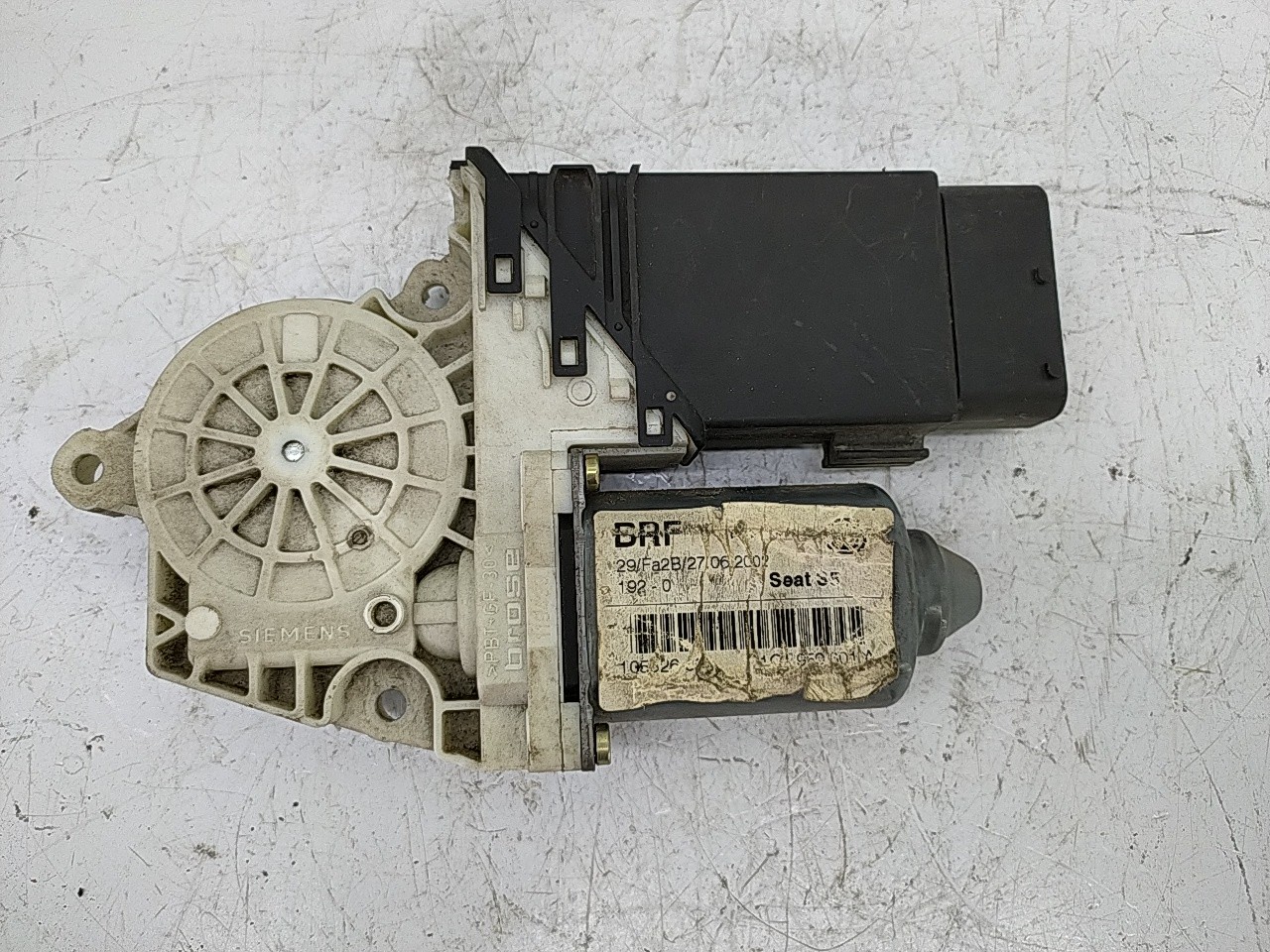 Motor elevador (20217934).