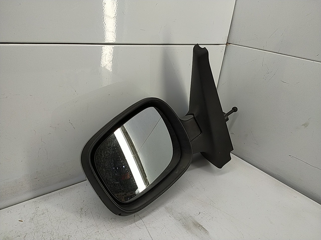 Espelho retrovisor manual esquerdo (20263382).