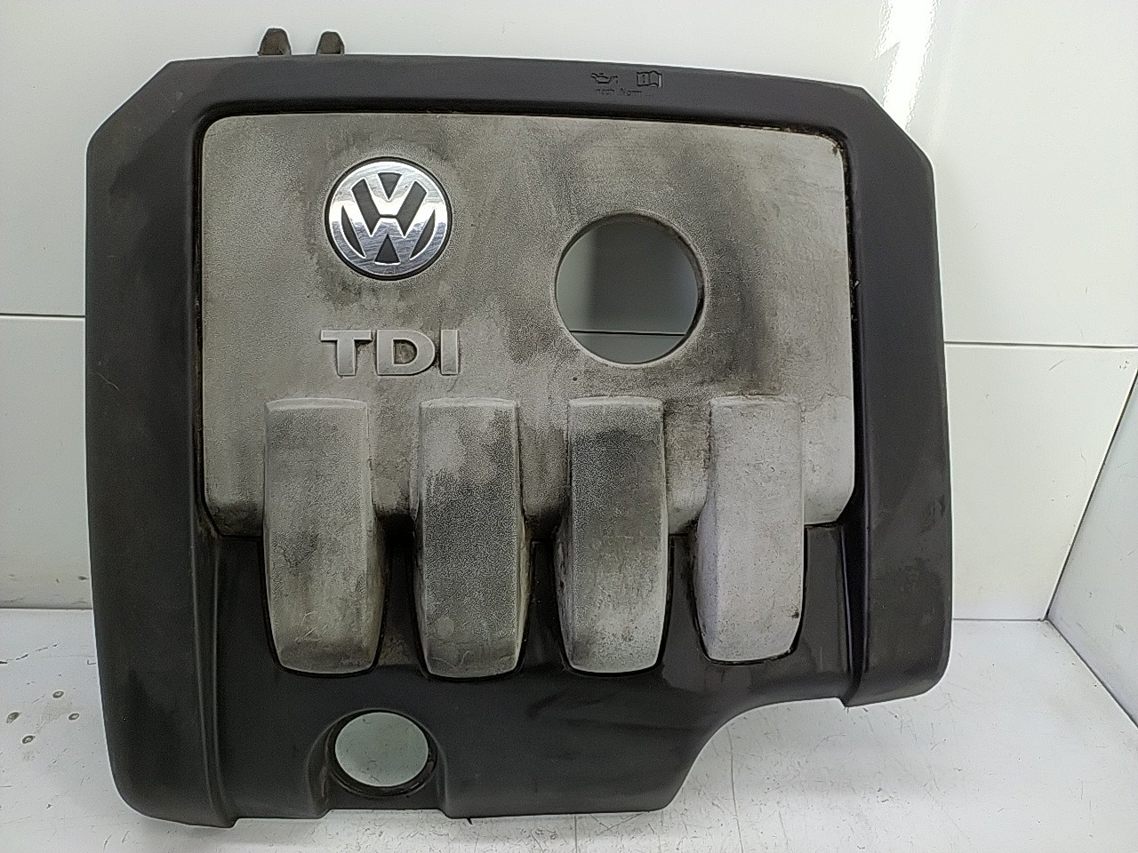 Cobertura motor (20244035).