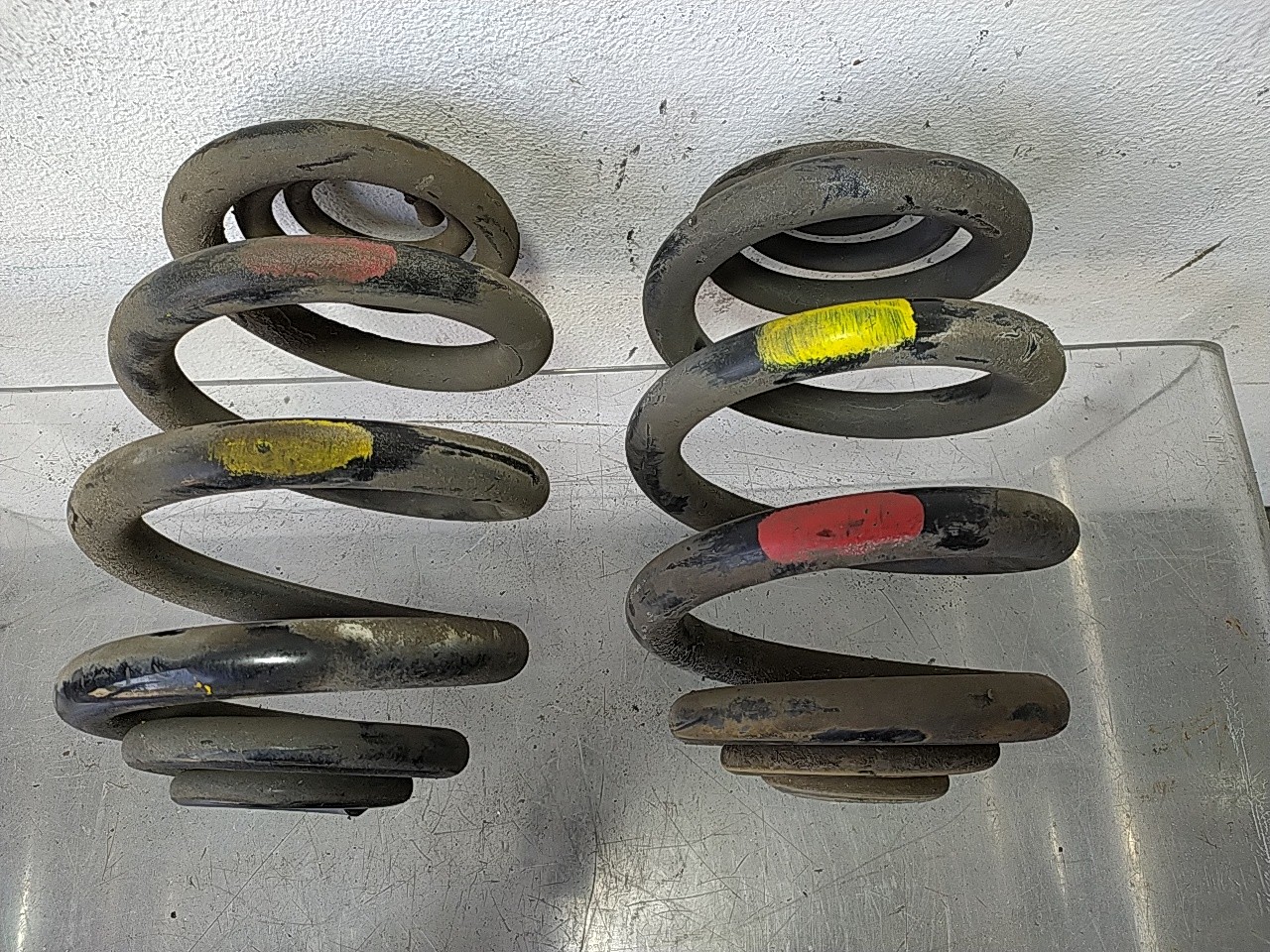 Molas amortecedor tras (20275021).