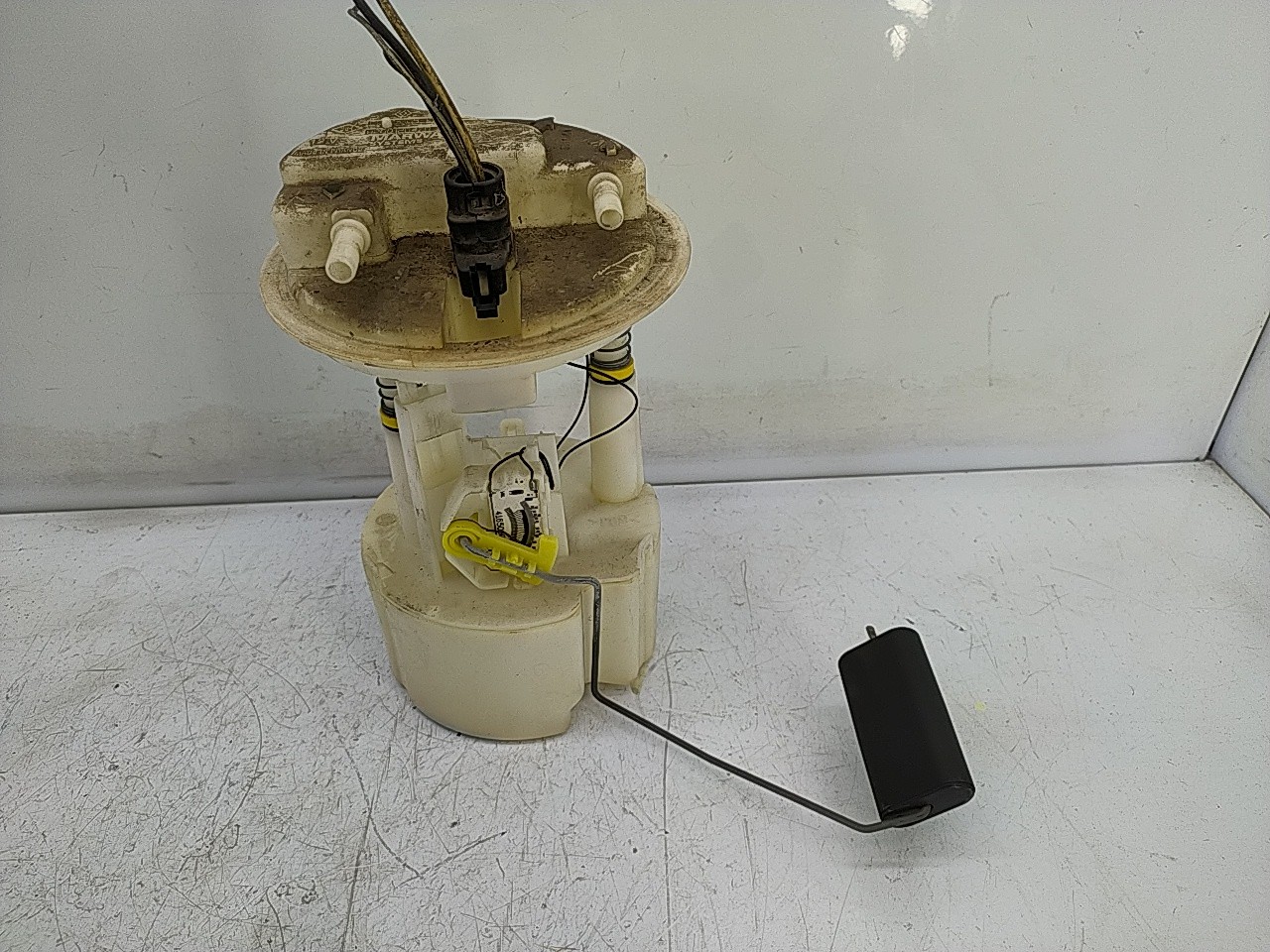 Bomba / Boia  deposito combustivel gasoleo (20192408).