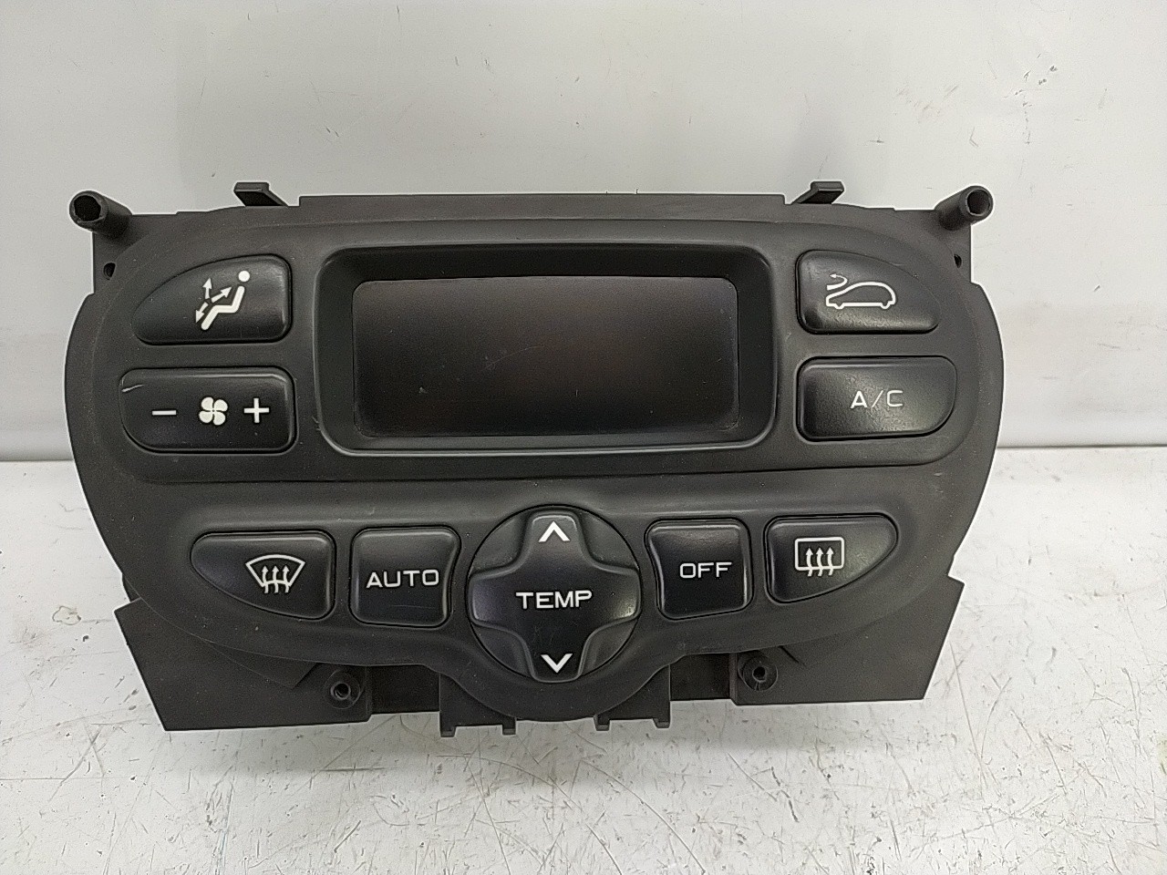 Comando Ar condicionado/ac (20248711).