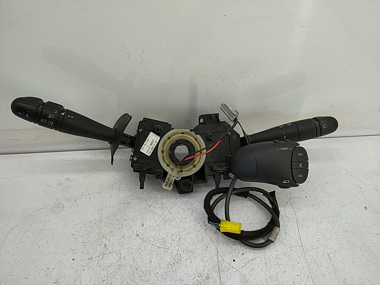 Comutador luzes/escovas (20275044).