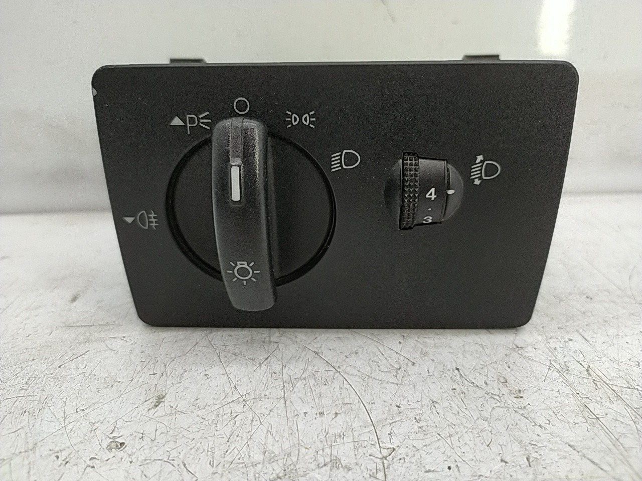 Interruptor luzes (20234463).
