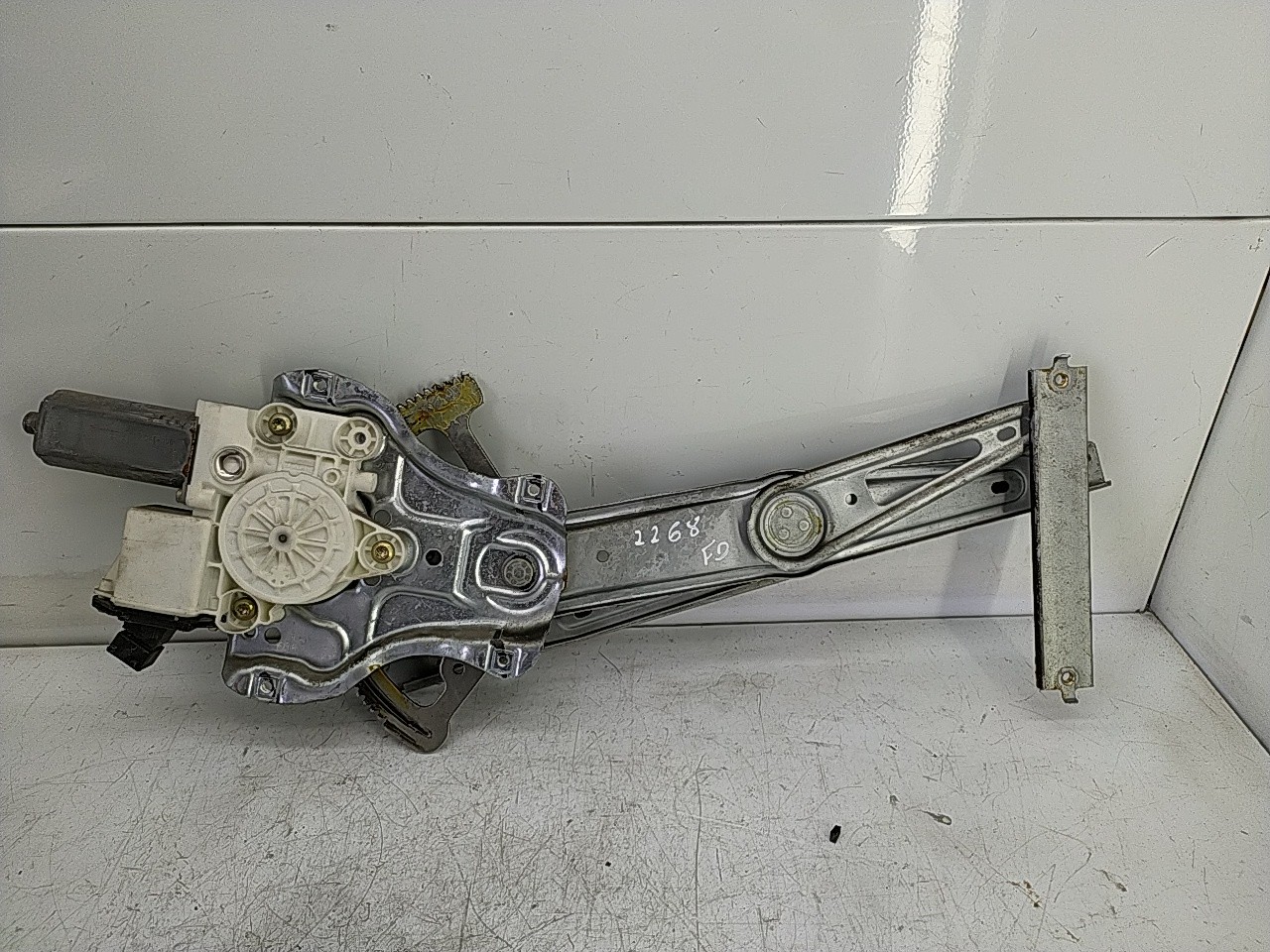 Elevador elect fte dto (20257212).