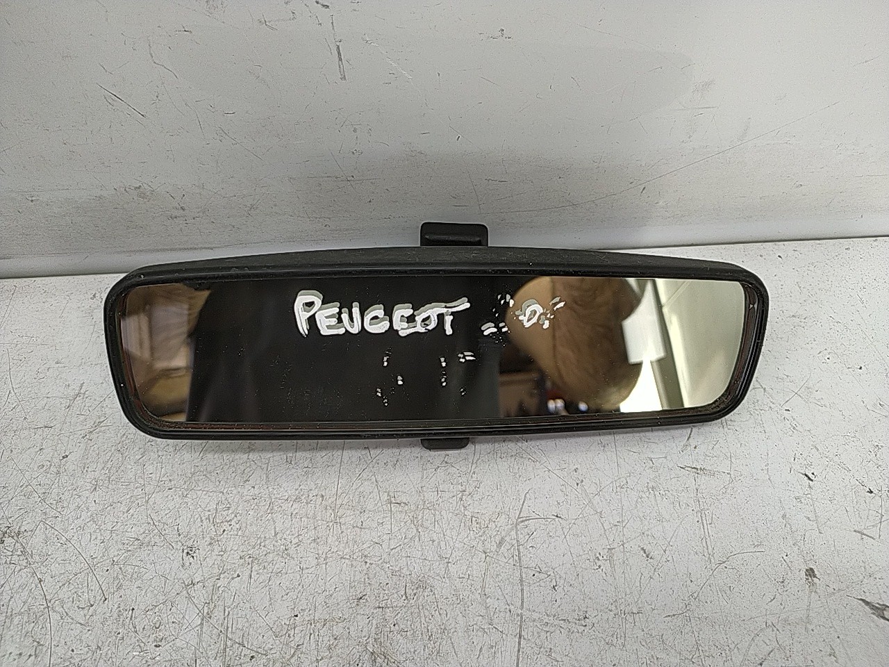 Espelho rectrovisor interior (20213834).