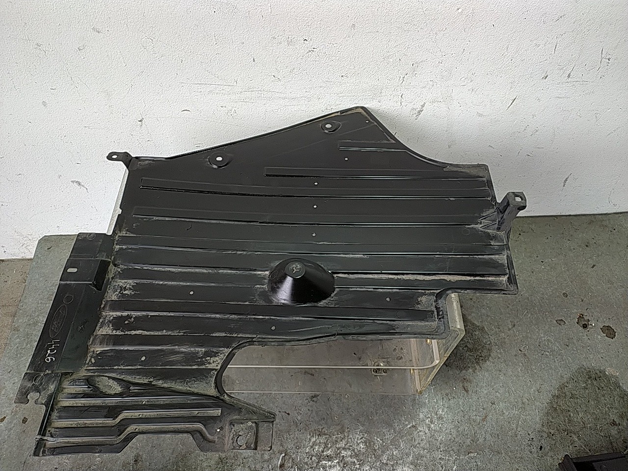 Protecção inferior motor (20275361).