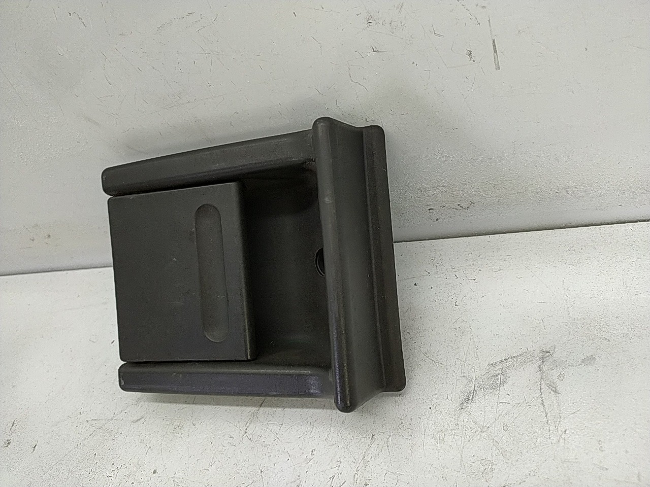 Puxador interior tras direito (20275373).