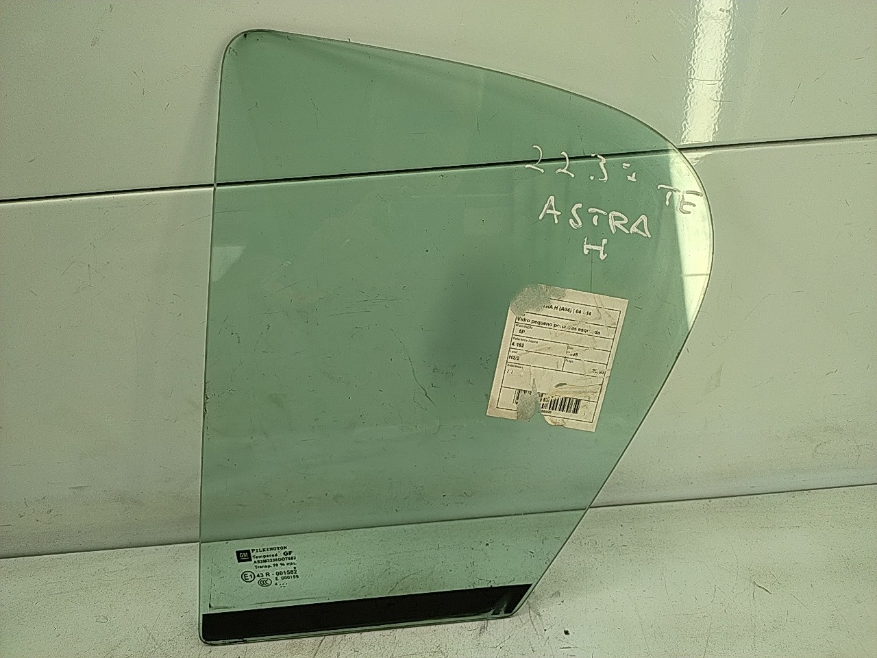 Vidro pequeno porta tras esquerda (20275575).