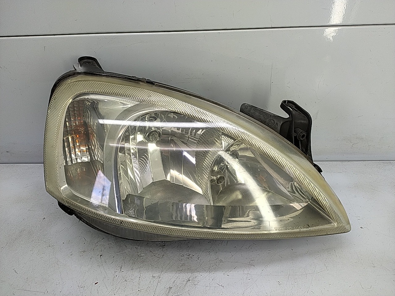 Farol direito (20275494).