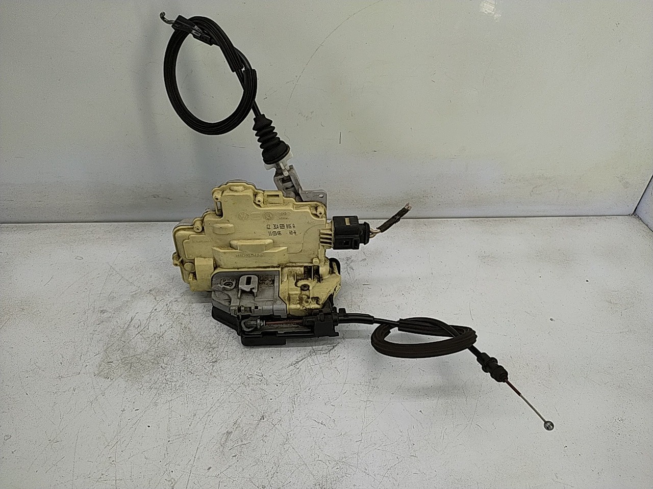 Fecho porta  tras direito (20275217).