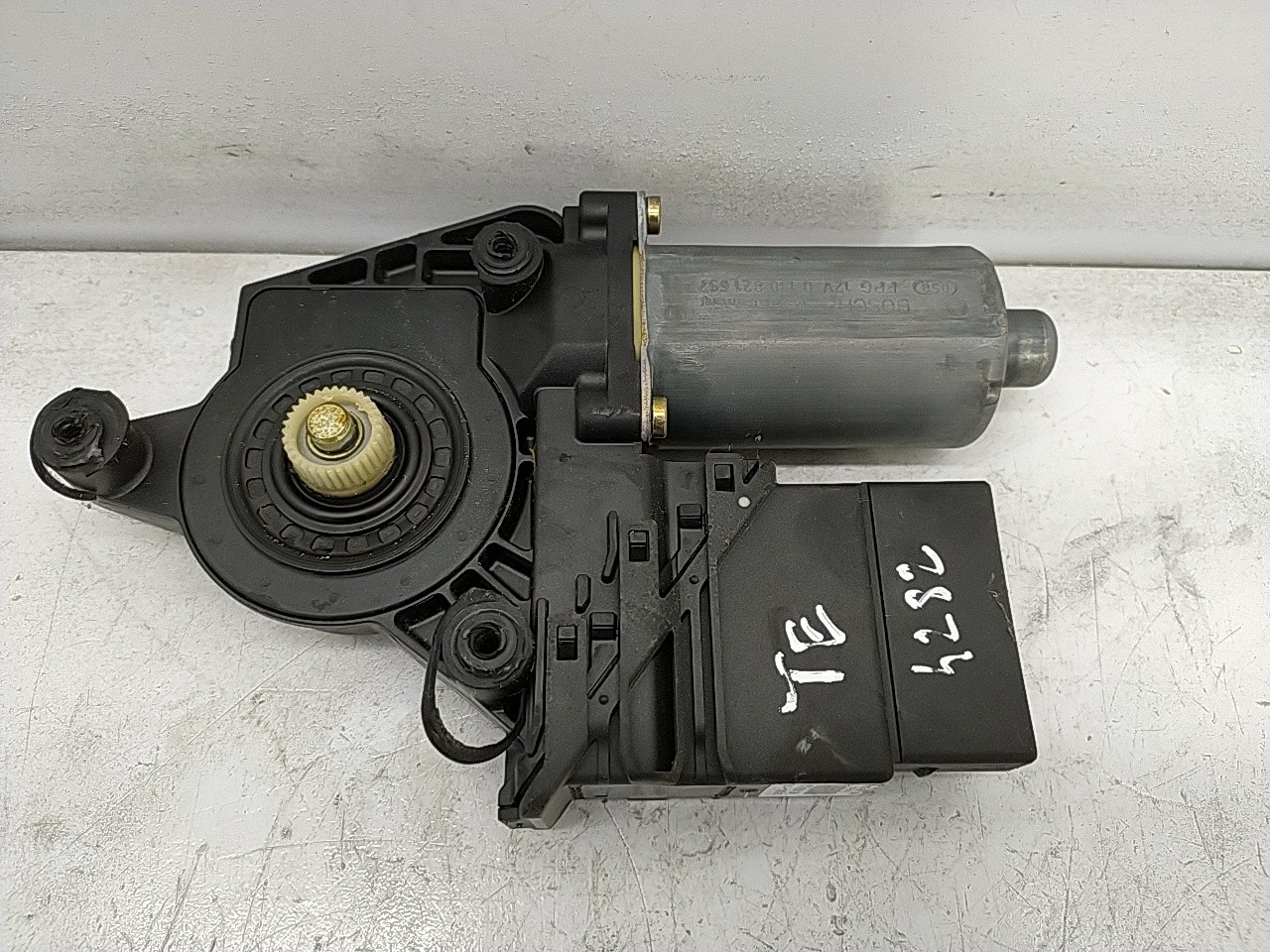 Motor elevador (20276053).