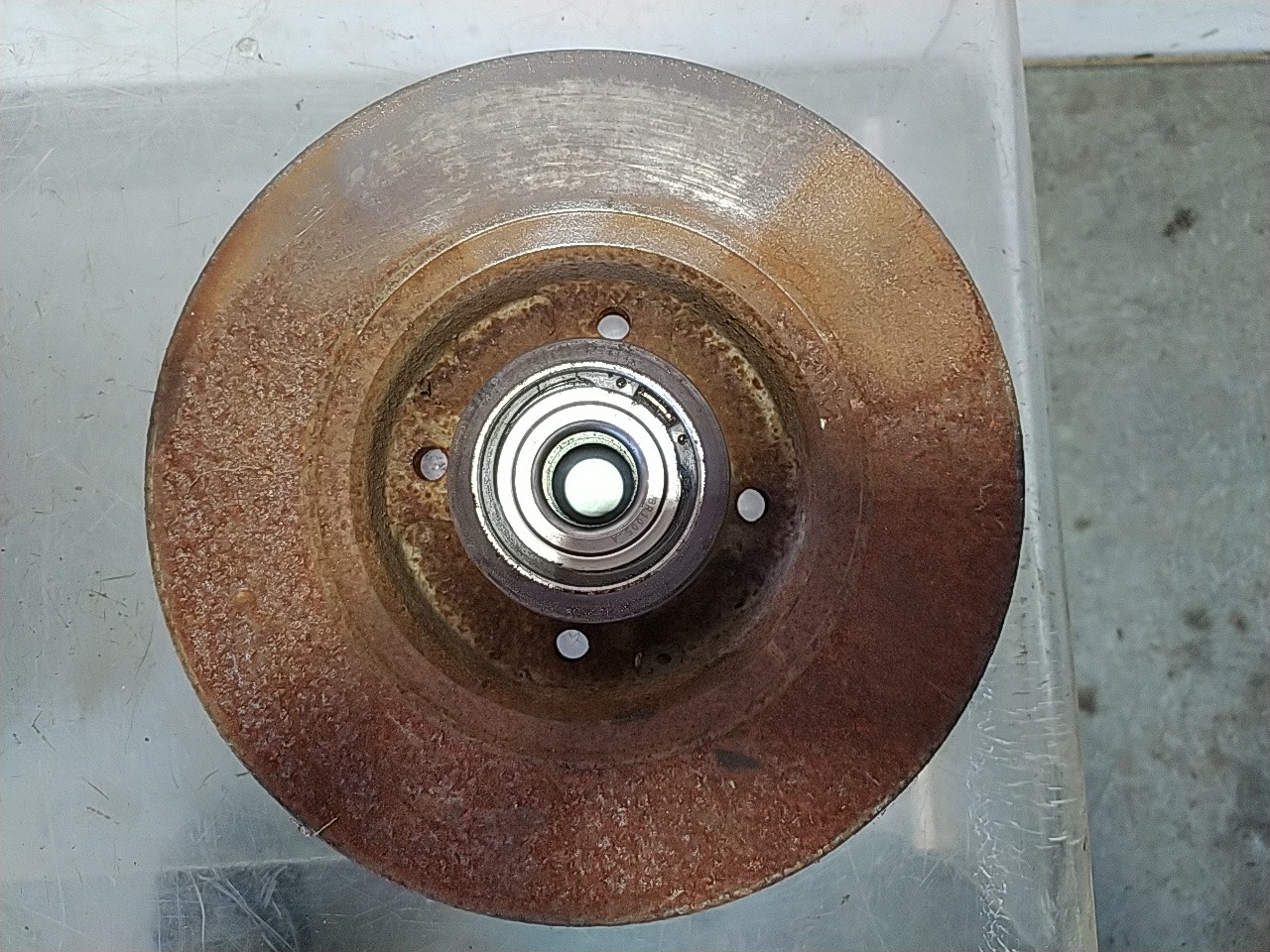 Disco travão traseiro (20276054).