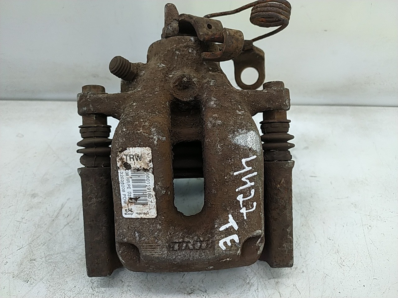 Pinça tras esquerda (20267843).