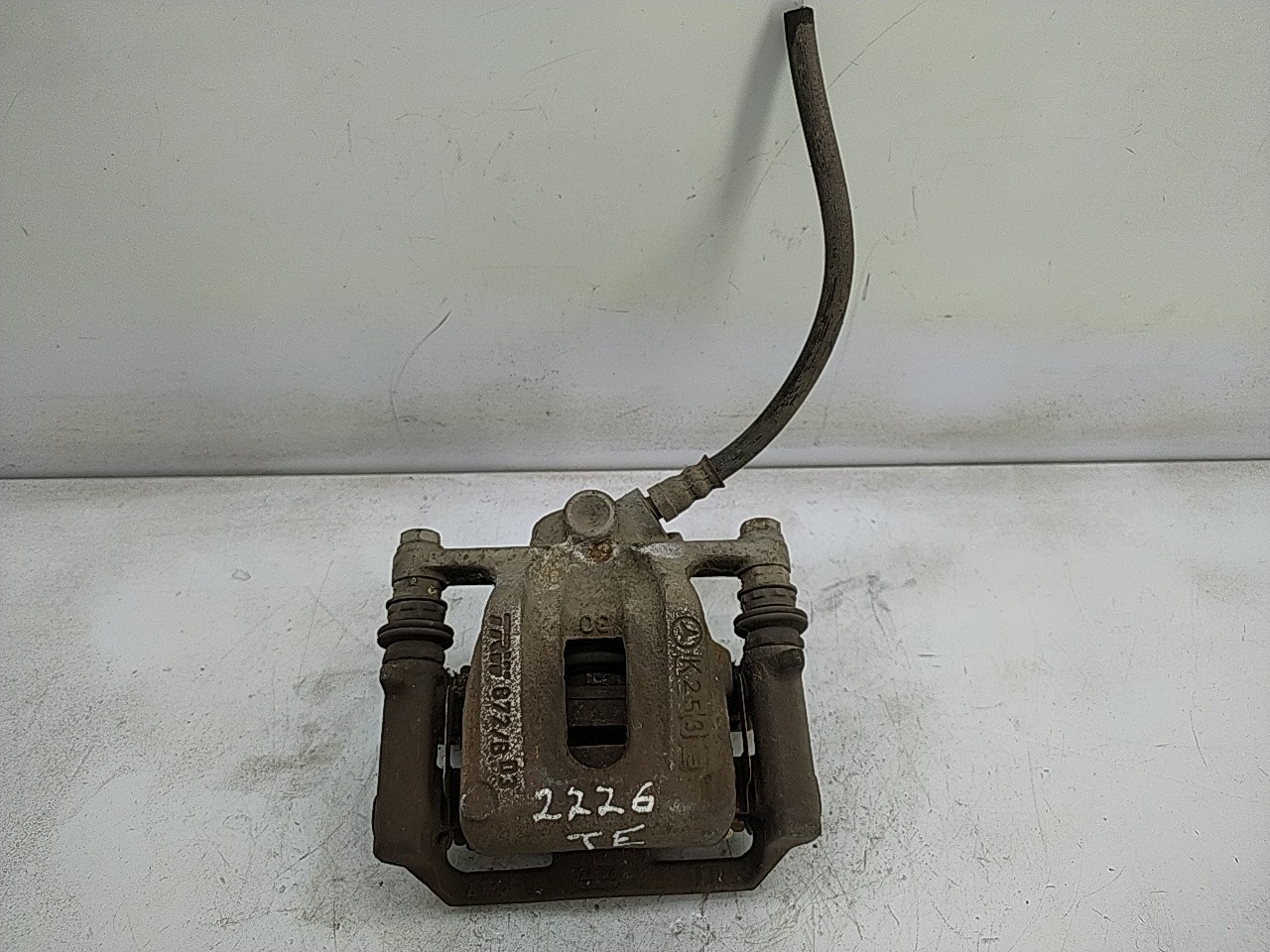 Pinça tras esquerda (20223324).