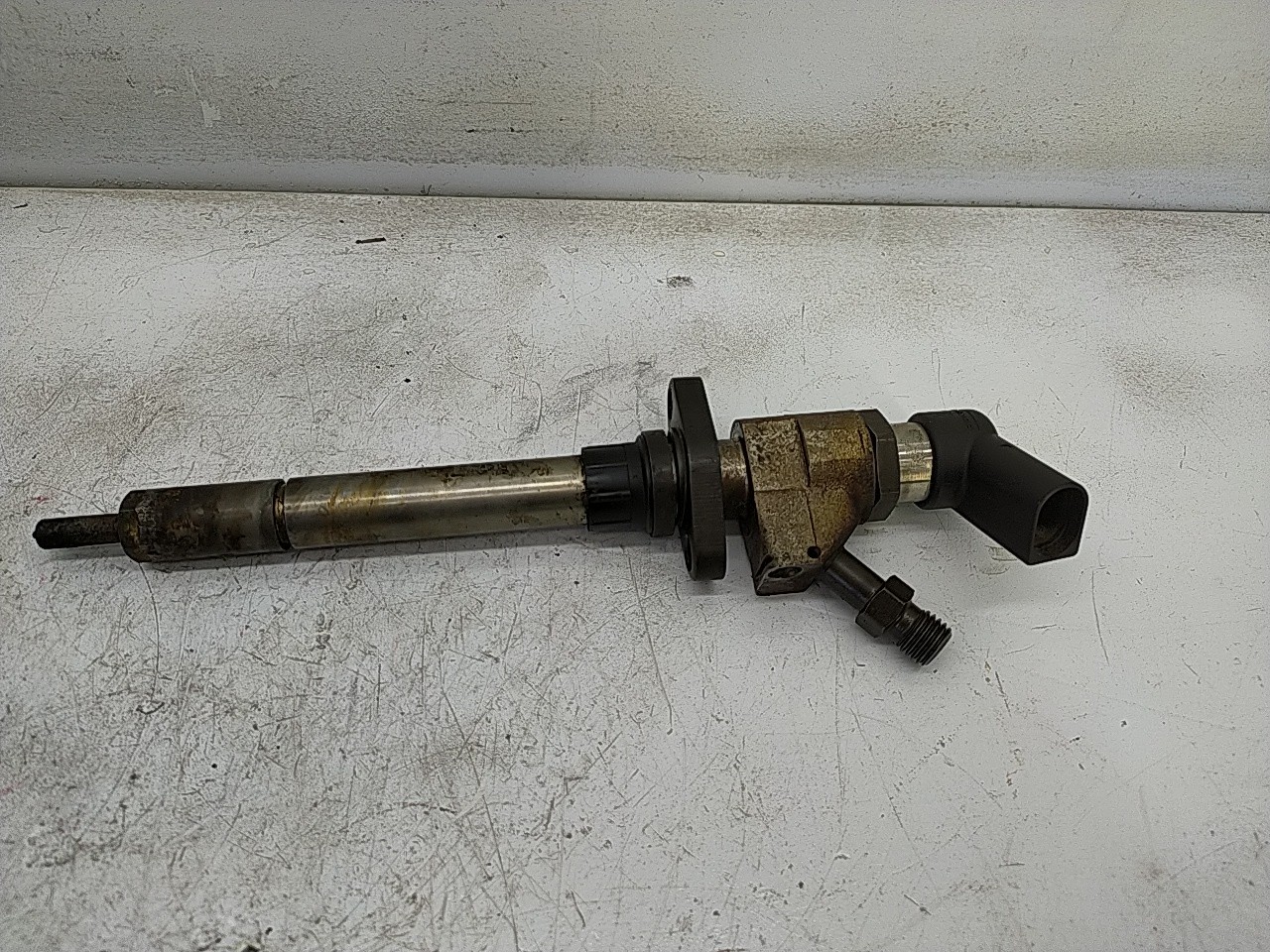 Injector (20276208).