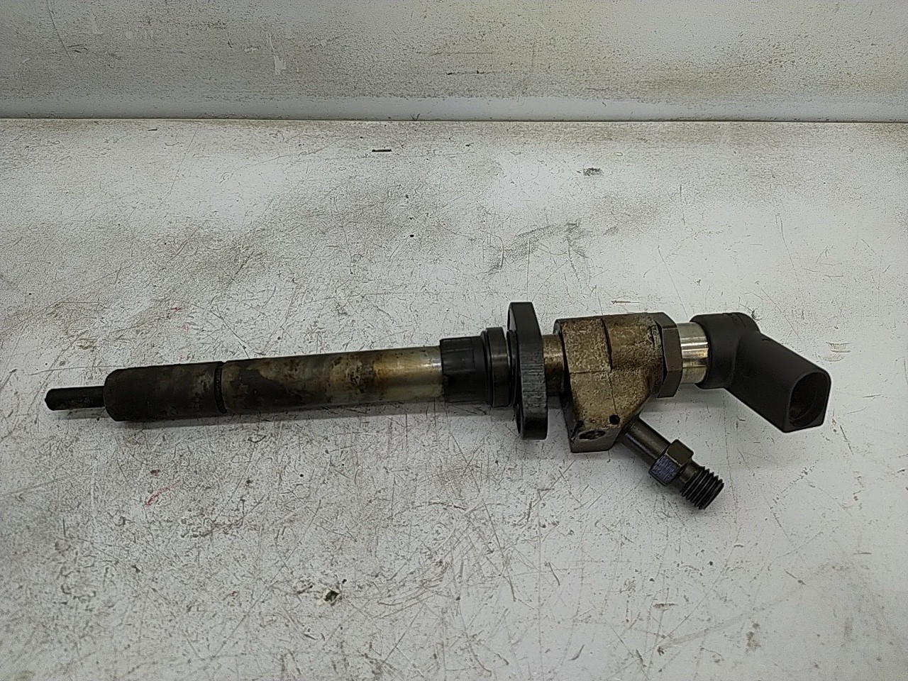 Injector (20276209).