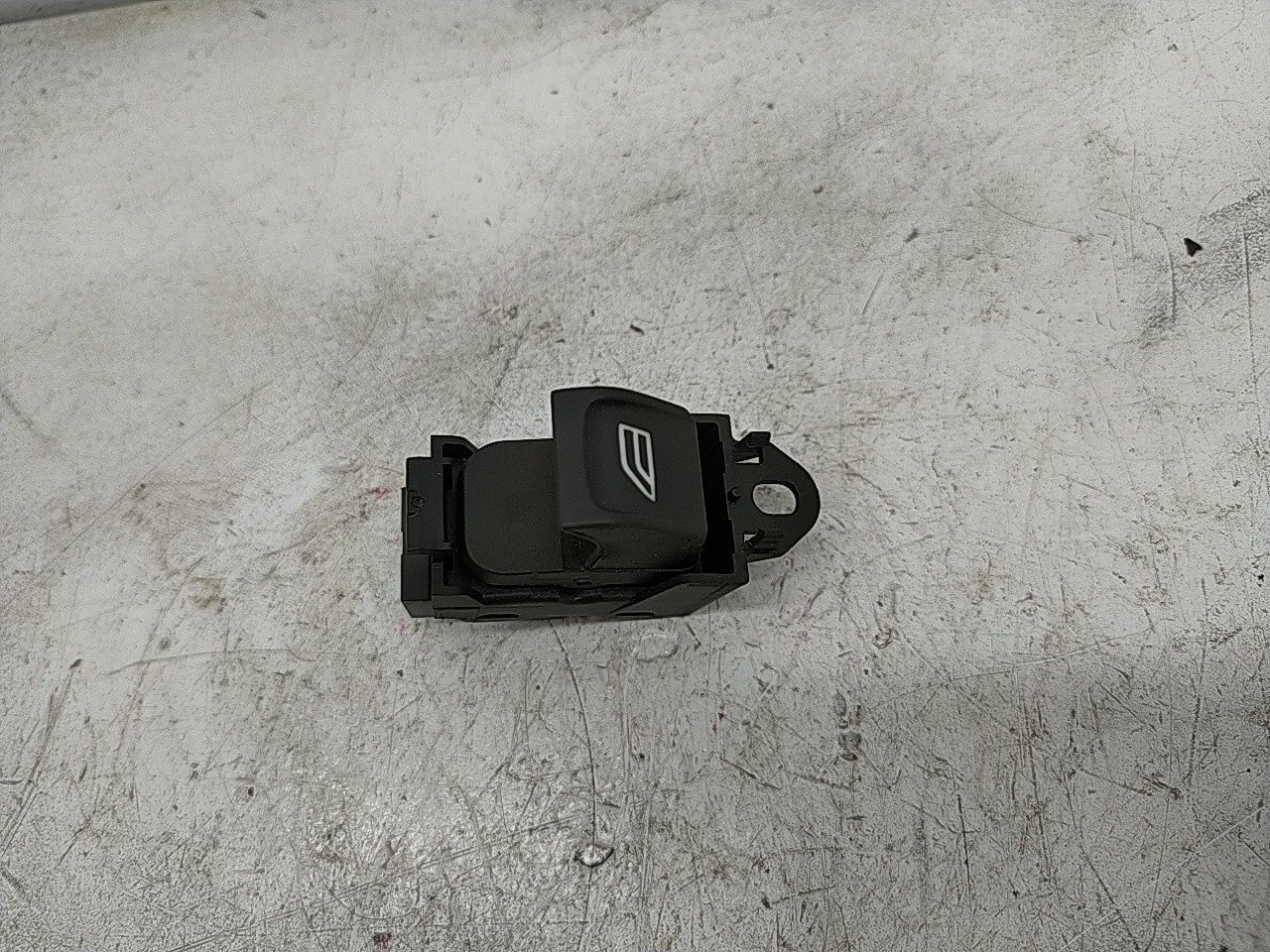 Interruptor vidro porta passageiro (20276267).