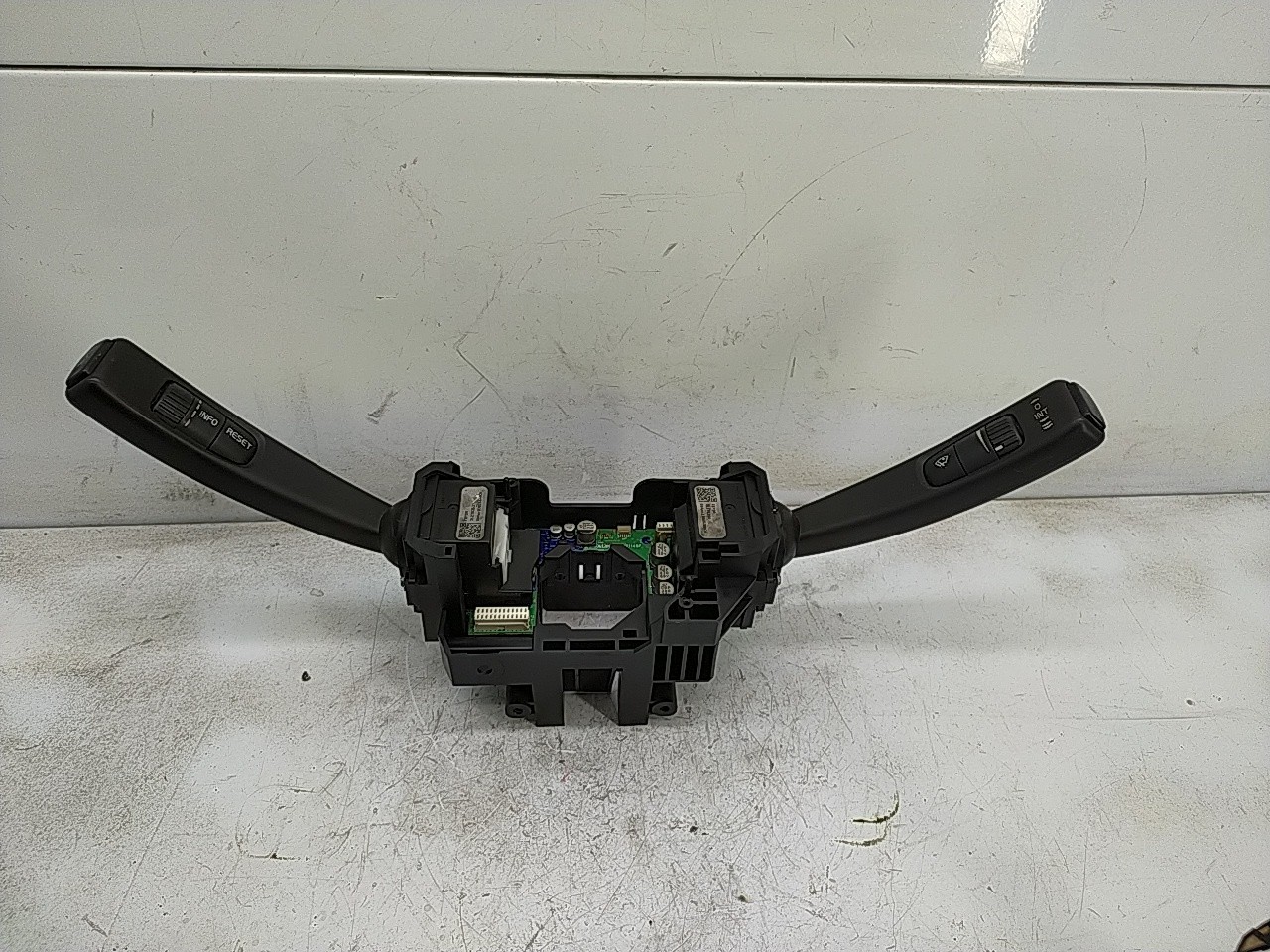 Comutador luzes/escovas (20276187).