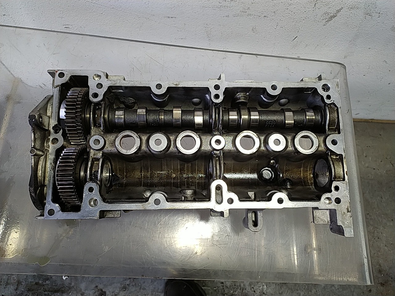 Tampa de valvulas do motor (20276631).