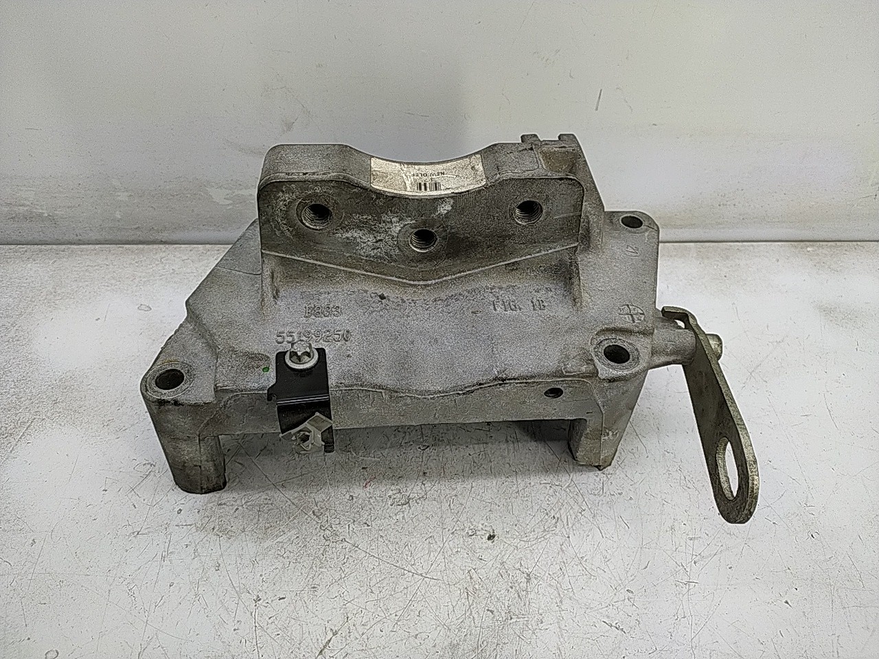 Apoio motor (20276650).