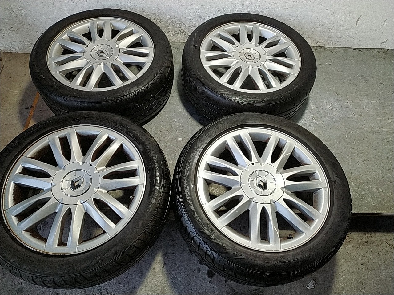 Conjunto de jantes (20271996).